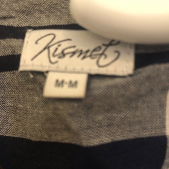 Kismit size medium plaid shirt/ new or like new , button up and pocket - Picture 3 of 5